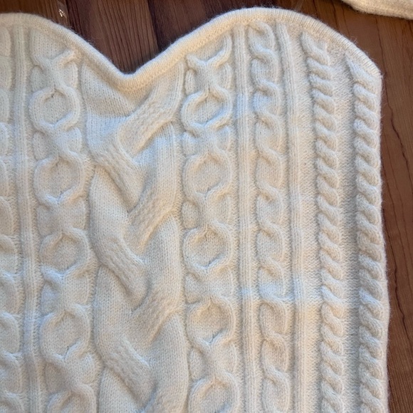 2-piece sweater - Picture 2 of 2